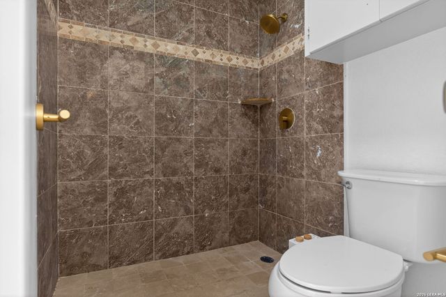 3678 Hidden Dr Apt 1401, San Antonio, TX 78217