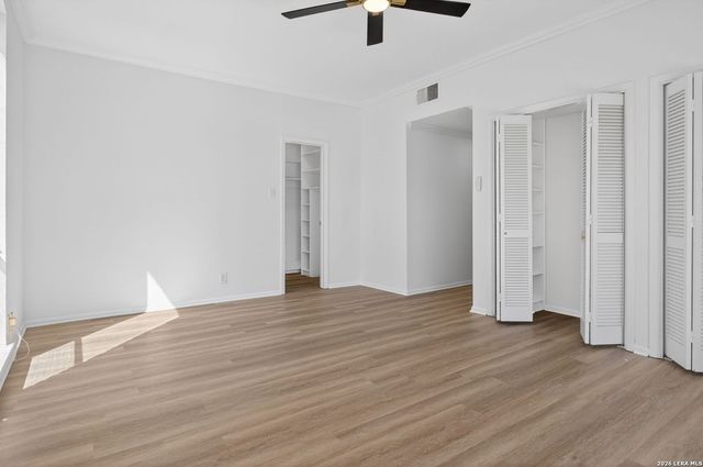 3678 Hidden Dr Apt 1401, San Antonio, TX 78217