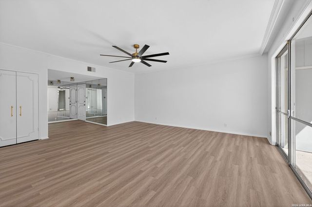 3678 Hidden Dr Apt 1401, San Antonio, TX 78217