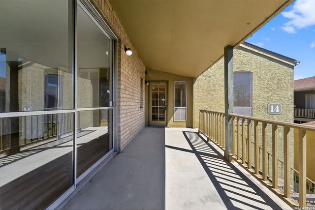 3678 Hidden Dr Apt 1401, San Antonio, TX 78217