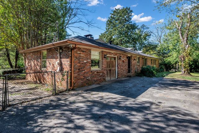 526 Davidson Road, Nashville, TN 37205