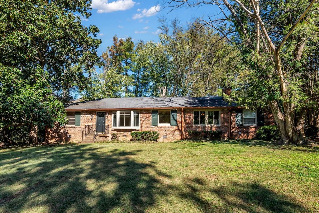 526 Davidson Road, Nashville, TN 37205