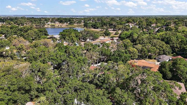 58 TOWNHILL DRIVE, Eustis, FL 32726