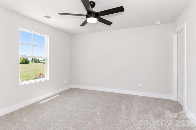 103 SIXTH Avenue SE, Hildebran, NC 28602