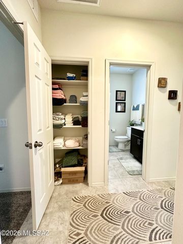 879 W Calle El Acuario, Sahuarita, AZ 85629