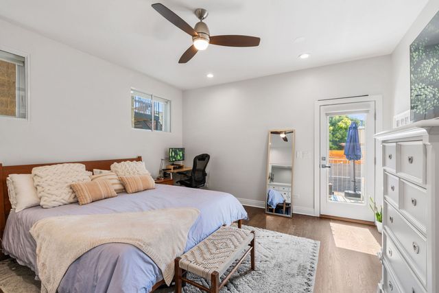 933 W George Street 2, Chicago, IL 60657