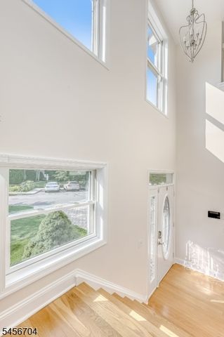 1202 Whitney Lane, Allendale Boro, NJ 07401