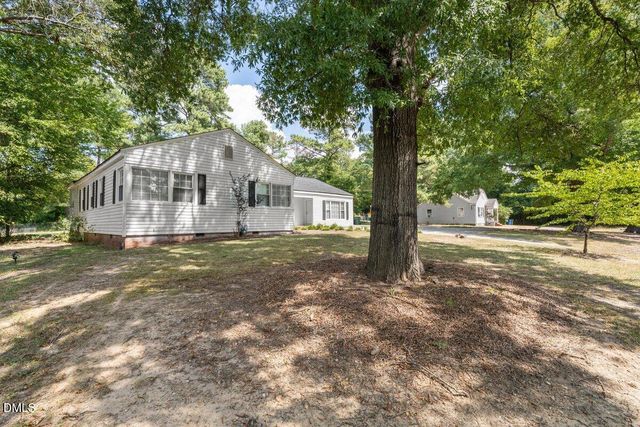 2605 Holloway Street, Durham, NC 27703