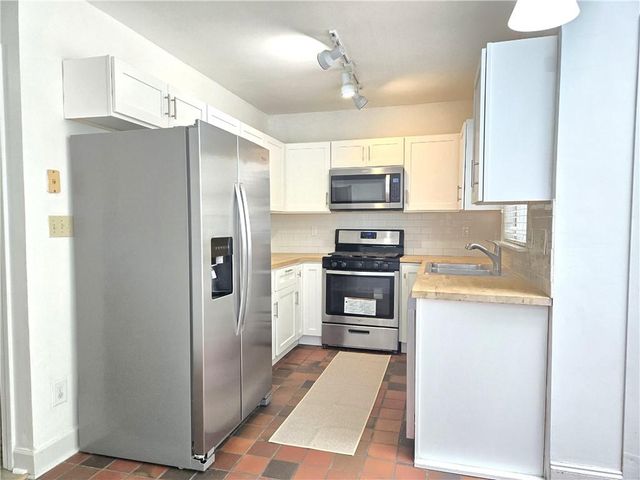 7500 Roswell Road 75, Sandy Springs, GA 30350