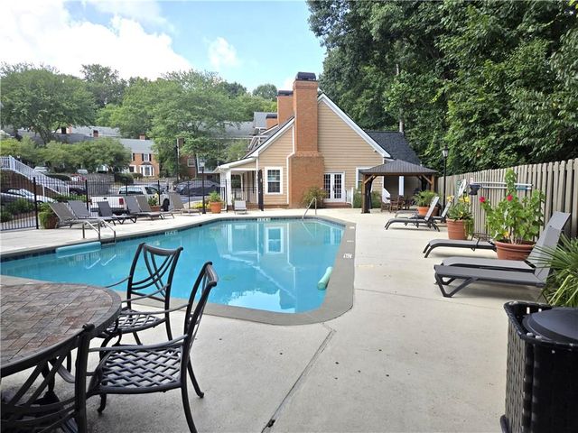 7500 Roswell Road 75, Sandy Springs, GA 30350