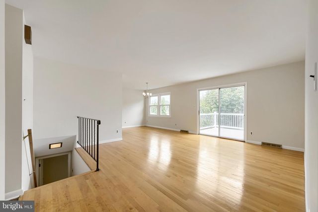 819-S 50TH ST, Baltimore, MD 21222