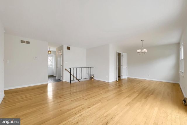 819-S 50TH ST, Baltimore, MD 21222