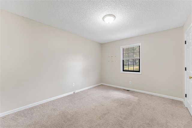 2271 Chestnut Place, Lithia Springs, GA 30122