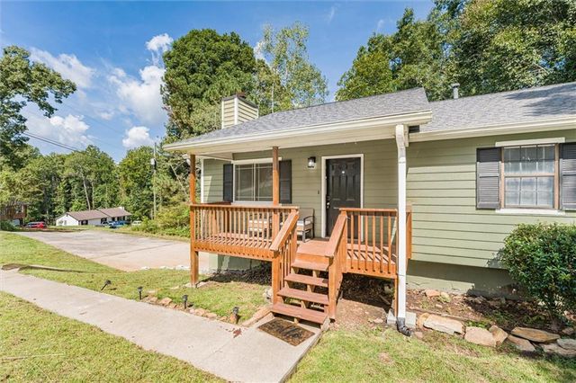 2271 Chestnut Place, Lithia Springs, GA 30122