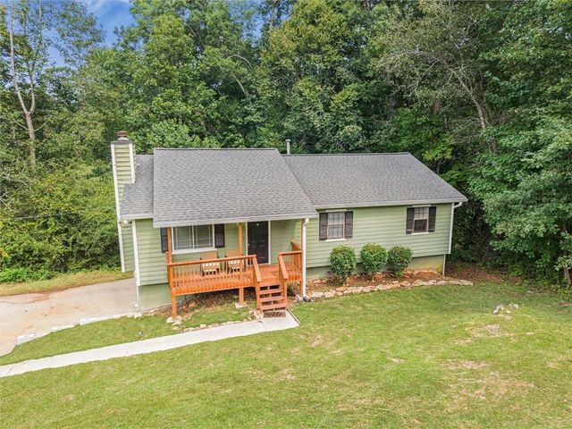 2271 Chestnut Place, Lithia Springs, GA 30122