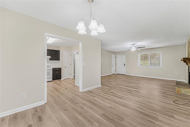 2271 Chestnut Place, Lithia Springs, GA 30122