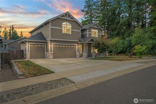 797 NW Ashford Loop, Bremerton, WA 98311