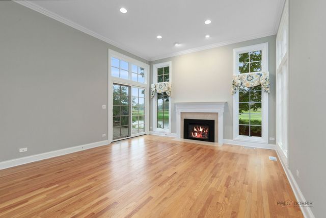 707 S Windsor Court, Lake Forest, IL 60045