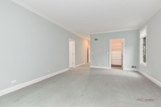 707 S Windsor Court, Lake Forest, IL 60045