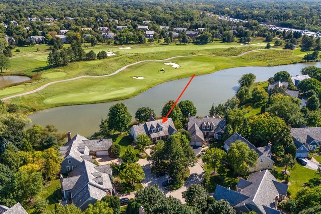 707 S Windsor Court, Lake Forest, IL 60045