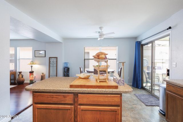 617 W Racine Loop, Casa Grande, AZ 85122