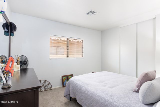617 W Racine Loop, Casa Grande, AZ 85122