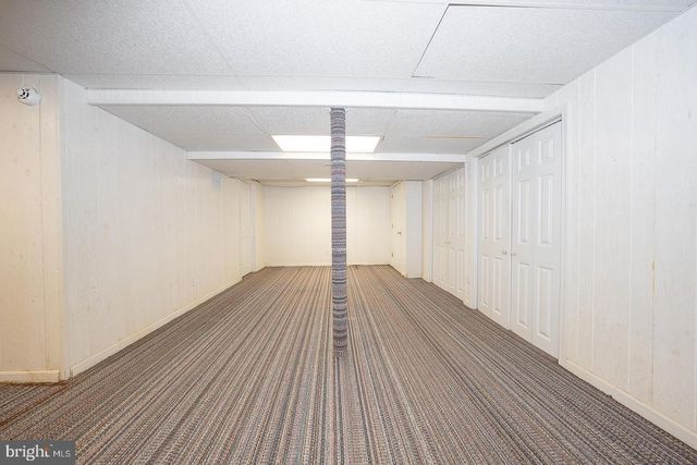 6 QUARTERWOOD RD, Malvern, PA 19355