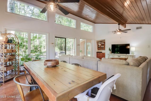 6113 Juniper Drive, Vancleave, MS 39565