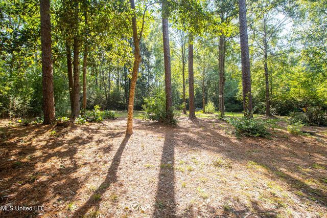 6113 Juniper Drive, Vancleave, MS 39565