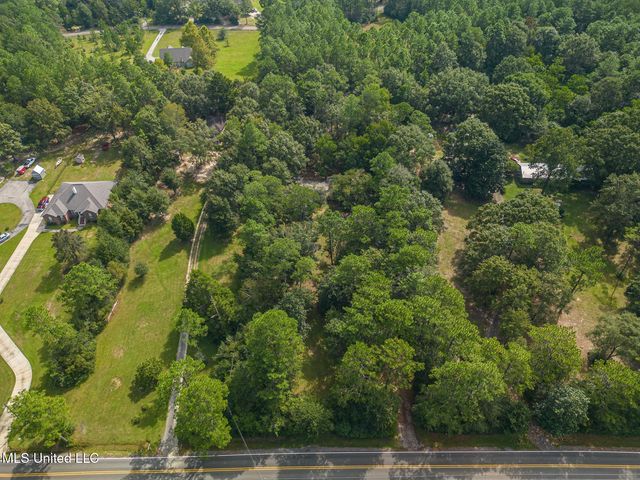 6113 Juniper Drive, Vancleave, MS 39565