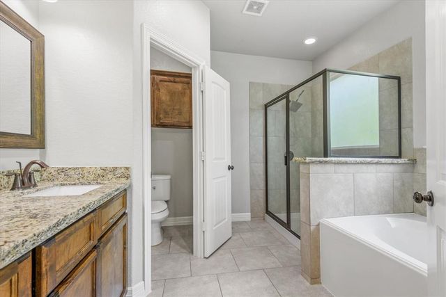 2800 Virginia Avenue, League City, TX 77573