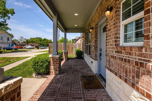 2800 Virginia Avenue, League City, TX 77573