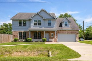 2800 Virginia Avenue, League City, TX 77573