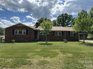 495 Grays Creek Church Road, Rutherfordton, NC 28139