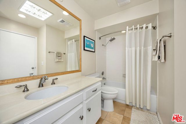 4295 Via Arbolada 312, Los Angeles, CA 90042