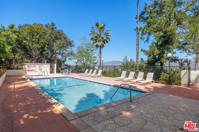 4295 Via Arbolada 312, Los Angeles, CA 90042