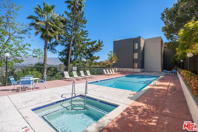 4295 Via Arbolada 312, Los Angeles, CA 90042