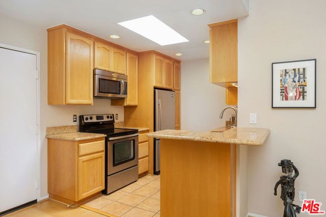 4295 Via Arbolada 312, Los Angeles, CA 90042