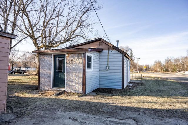 714 County Road M, New Lisbon, WI 53950