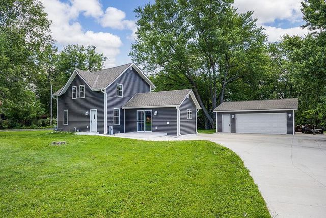 570 Academy Drive, Edgerton, WI 53534