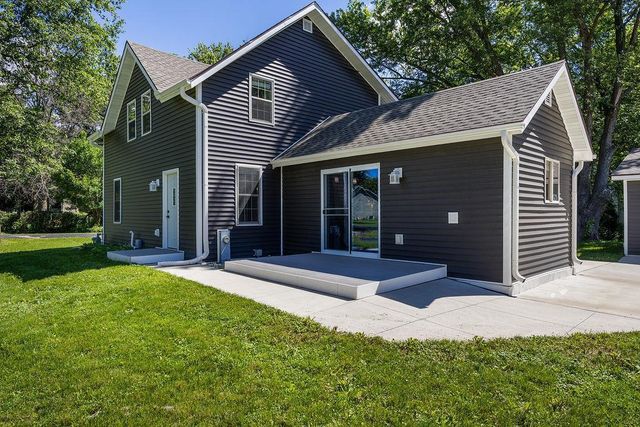 570 Academy Drive, Edgerton, WI 53534