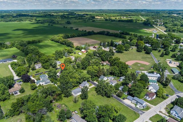 570 Academy Drive, Edgerton, WI 53534