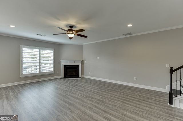 6559 Red Hawk Way, Hoschton, GA 30548