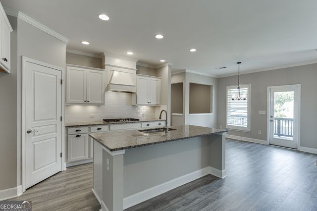 6559 Red Hawk Way, Hoschton, GA 30548