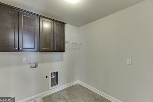 6559 Red Hawk Way, Hoschton, GA 30548