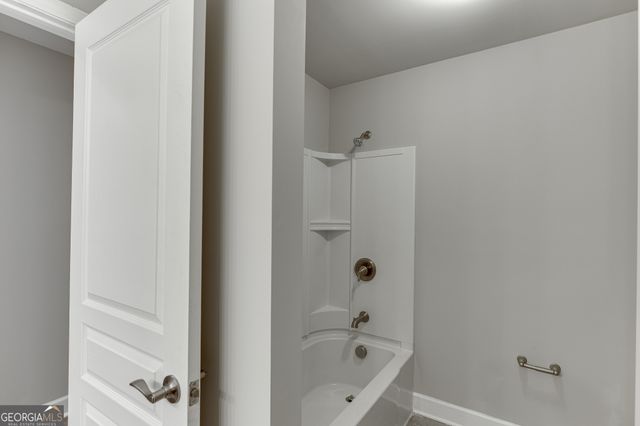 6559 Red Hawk Way, Hoschton, GA 30548
