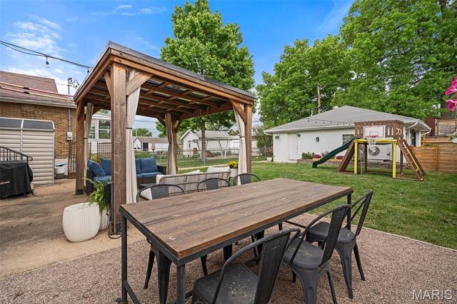6201 Oleatha Avenue, St Louis, MO 63139
