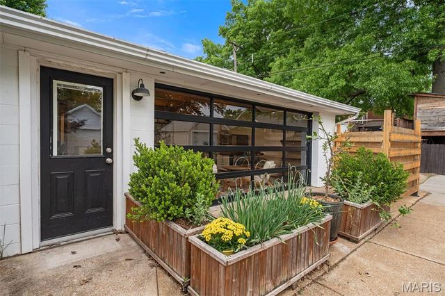 6201 Oleatha Avenue, St Louis, MO 63139