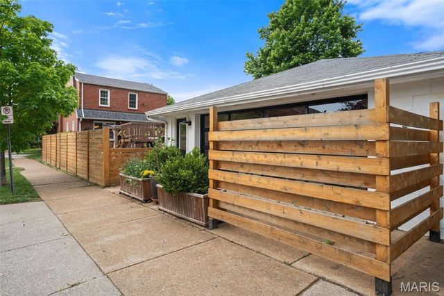 6201 Oleatha Avenue, St Louis, MO 63139