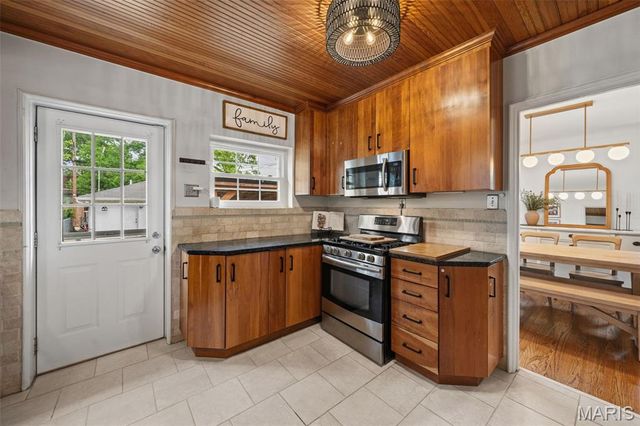 6201 Oleatha Avenue, St Louis, MO 63139